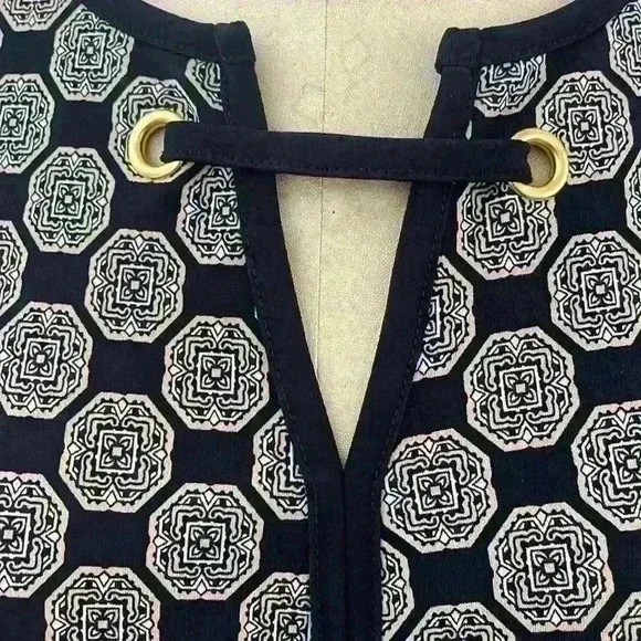 Liz Claiborne Medallion Print W/Gold Loop Detail Size Large - Picture 3 of 7